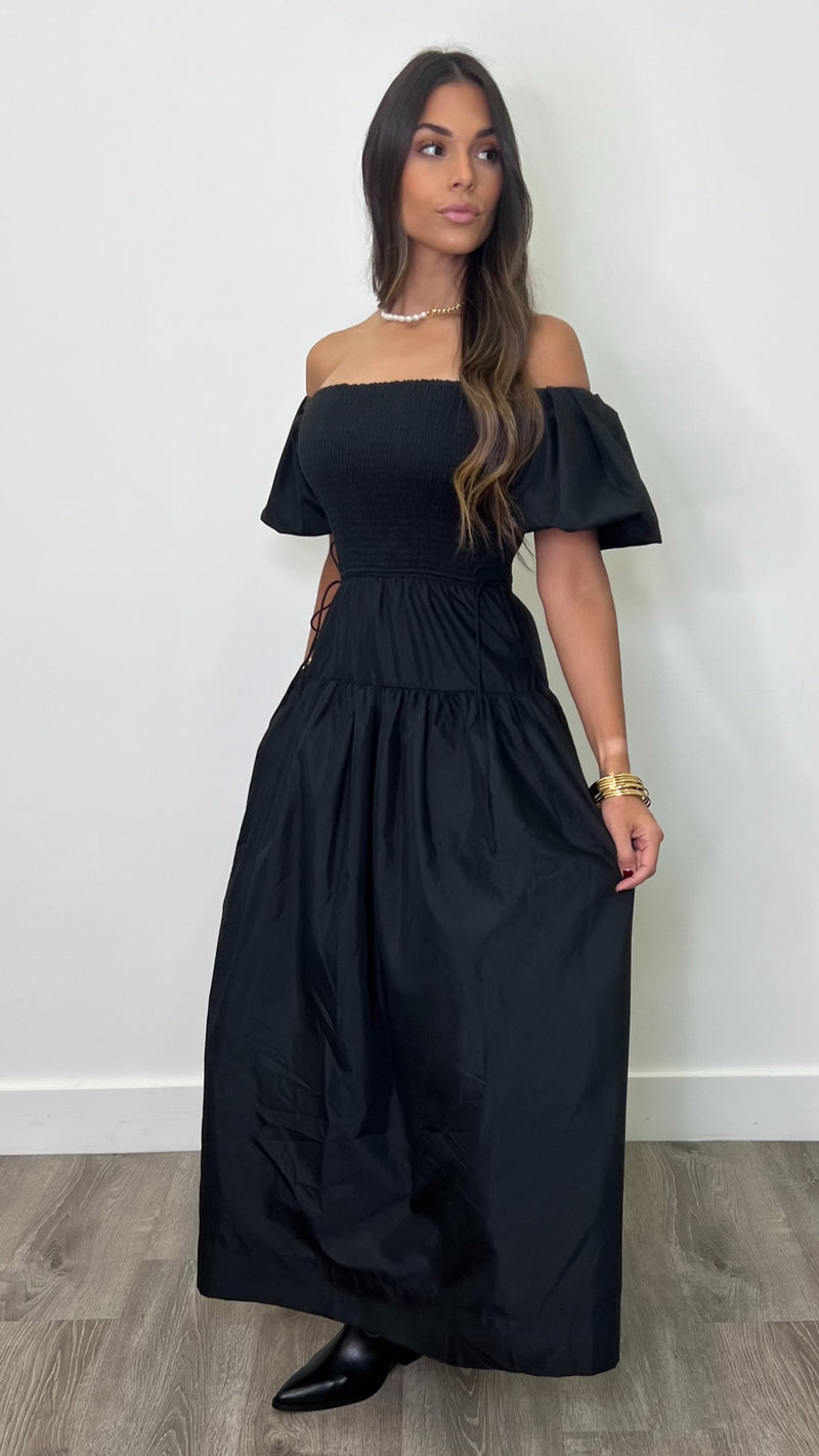 Cerridwen Black Maxi Dress